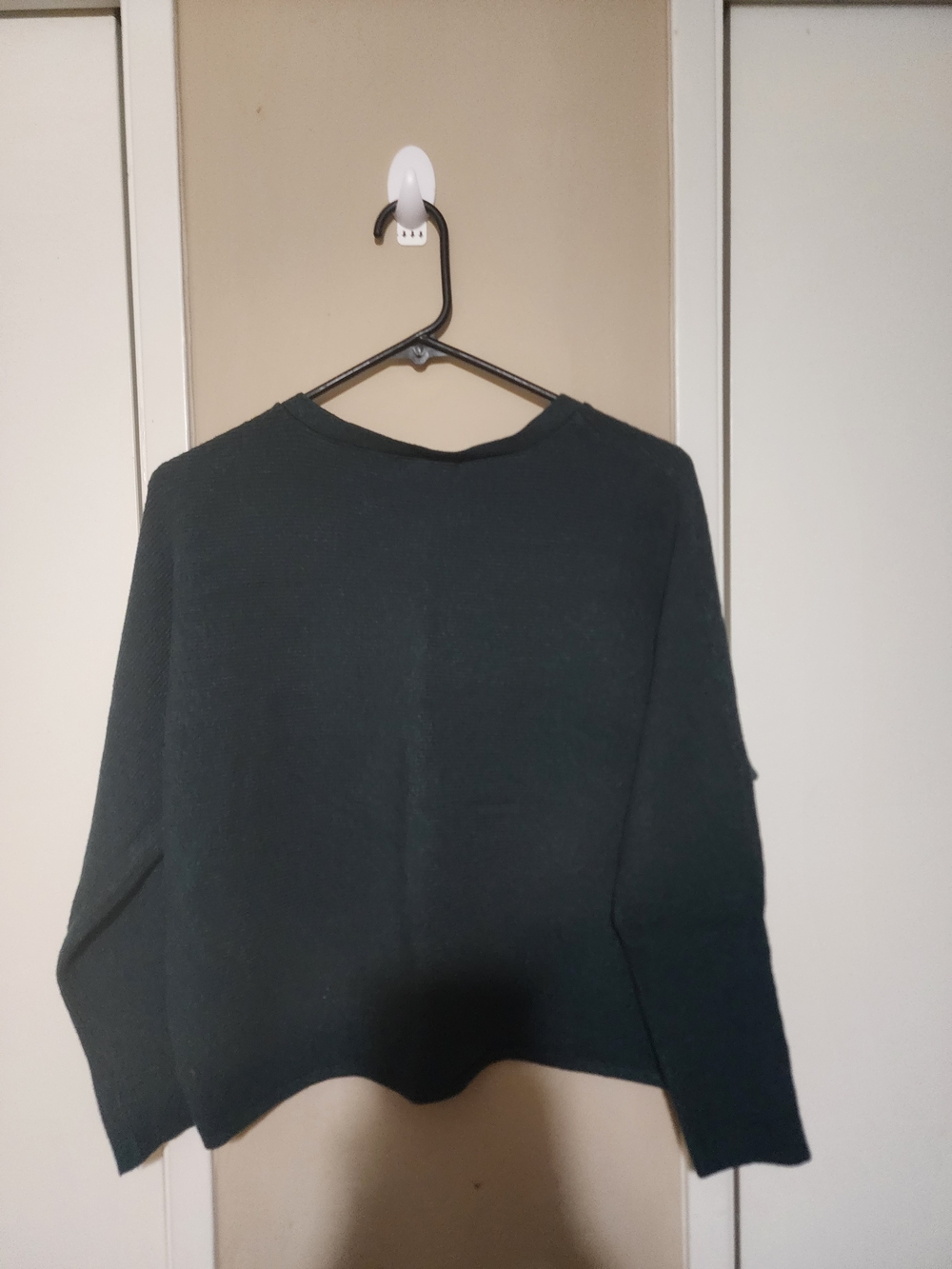 Tahari Teal Ribbed Knit Top
